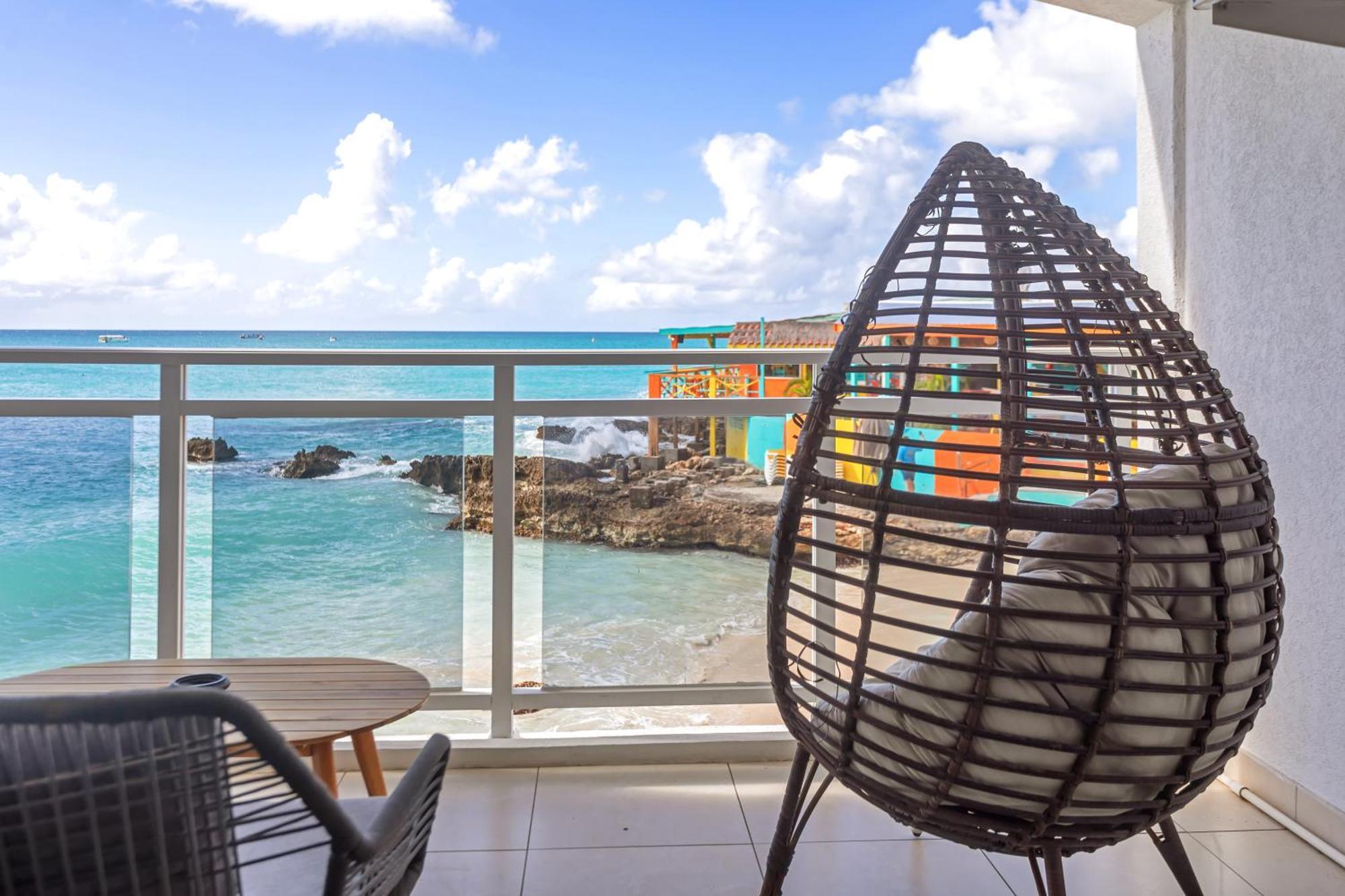 Maho Beach House - Sand Bar Condo - 1 Bedroom Suite Eksteriør bilde